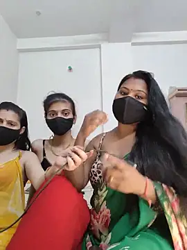cutee  crazy online show from May 2026 01:50:01 PM