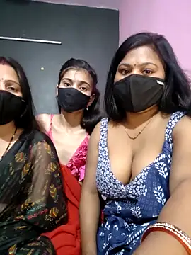 cutee  crazy online show from March 2026 02:22:01 PM