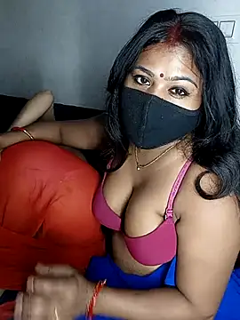 Snapshot of cutee__crazy chatting on September 2025 05:35:01 PM cutee  crazy online show from September 2025 05:35:01 PM