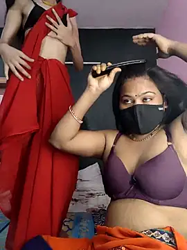 cutee  crazy online show from April 2026 01:19:01 PM