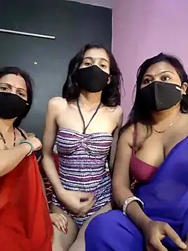 cutee  crazy online show from February 2026 02:06:02 PM