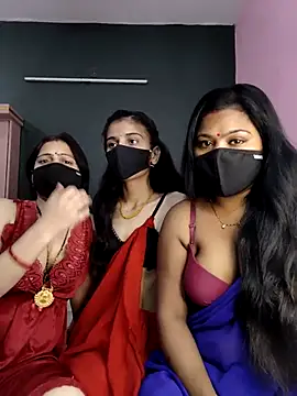 cutee  crazy online show from May 2026 02:31:01 PM
