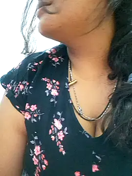 Curvy mommy5 online show from July 2026 07:42:02 AM