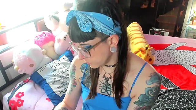 Snapshot of The_Dullahan_Girl chatting on March 2025 10:20:02 PM The Dullahan Girl online show from March 2025 10:20:02 PM