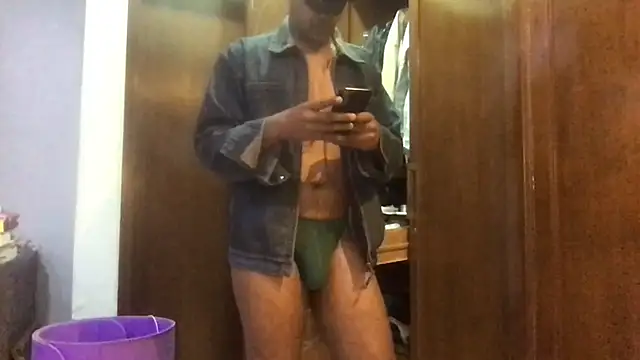 Snapshot of bangalidickolo chatting on February 2025 01:46:01 PM bangalidickolo online show from February 2025 01:46:01 PM