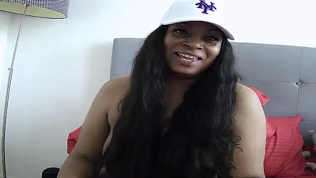 Snapshot of MSweetLindaParks chatting on June 2026 06:31:02 PM MSweetLindaParks online show from June 2026 06:31:02 PM
