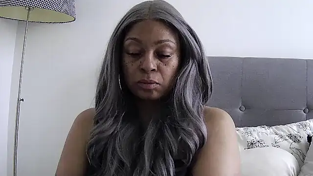 MSweetLindaParks online show from May 2026 05:49:02 PM