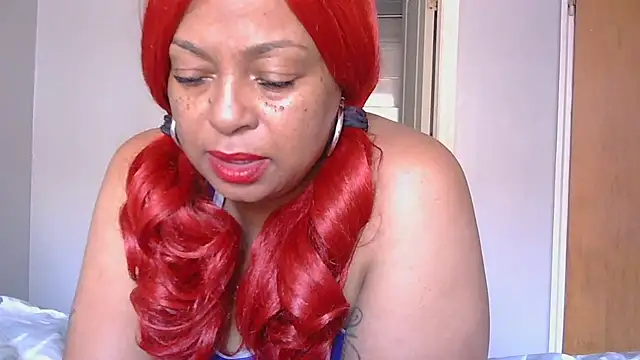 Snapshot of MSweetLindaParks chatting on September 2025 05:07:01 PM MSweetLindaParks online show from September 2025 05:07:01 PM