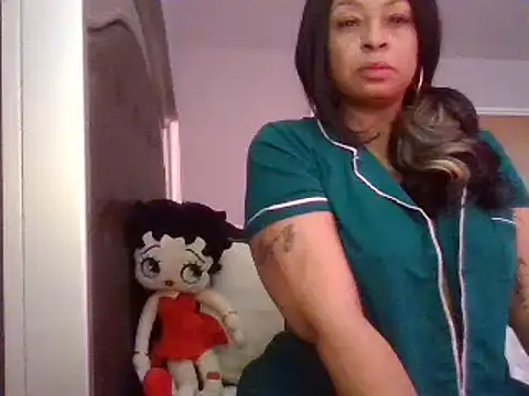 Snapshot of MSweetLindaParks chatting on January 2025 01:07:01 PM MSweetLindaParks online show from January 2025 01:07:01 PM