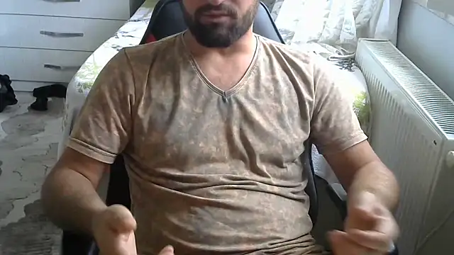 Snapshot of crazybaby5461 chatting on October 2025 12:07:01 PM crazybaby5461 online show from October 2025 12:07:01 PM