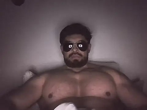 marcus002001 online show from July 2026 06:58:02 AM