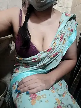 Snapshot of sangeetha4bide chatting on October 2025 01:09:01 PM sangeetha4bide online show from October 2025 01:09:01 PM