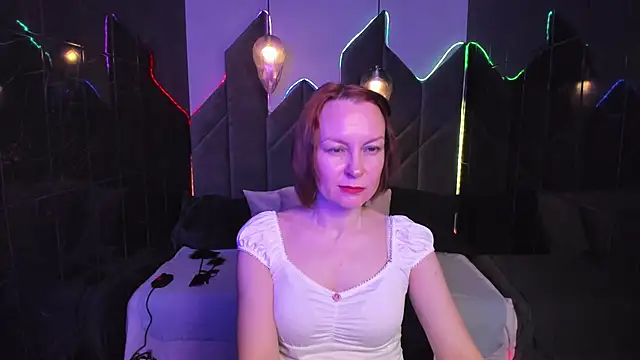 NikaGentle online show from November 2025 05:40:02 AM