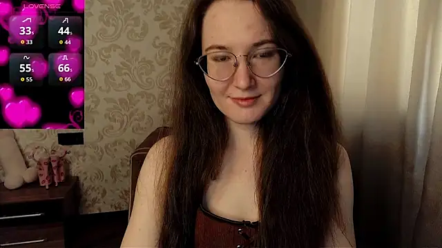 AgnesGraham online show from November 2025 01:00:02 PM