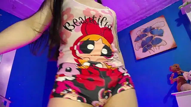 Lunahoney1 online show from May 2026 02:10:01 PM