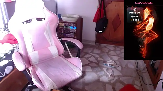 Apolo S online show from March 2026 07:07:01 PM