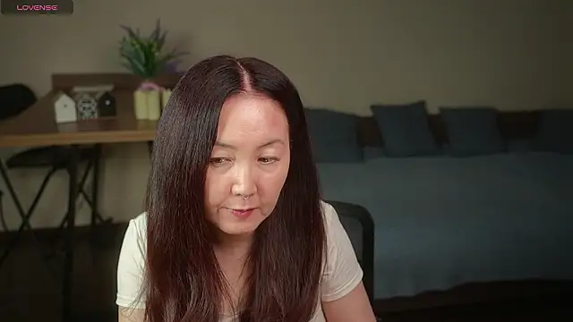 AvroraSakura online show from March 2026 12:24:02 PM