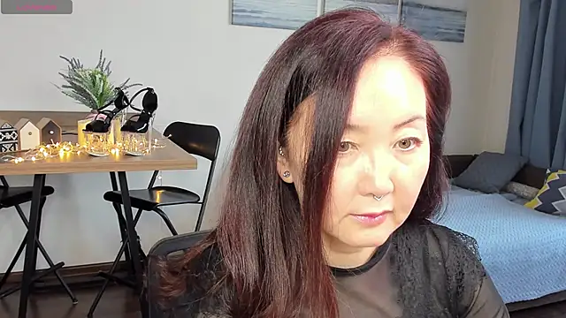 AvroraSakura online show from February 2026 10:25:01 AM