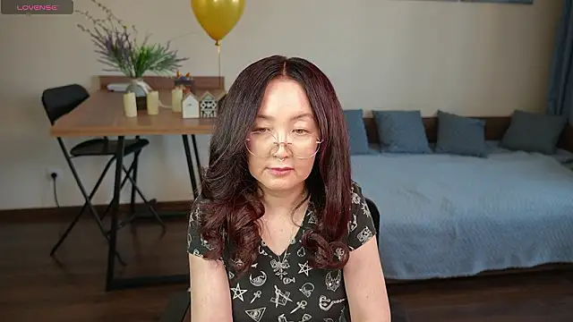 AvroraSakura online show from March 2026 12:50:02 PM