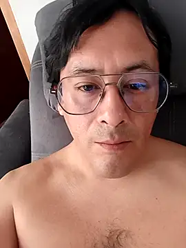 Yimicito online show from March 2026 09:52:01 PM