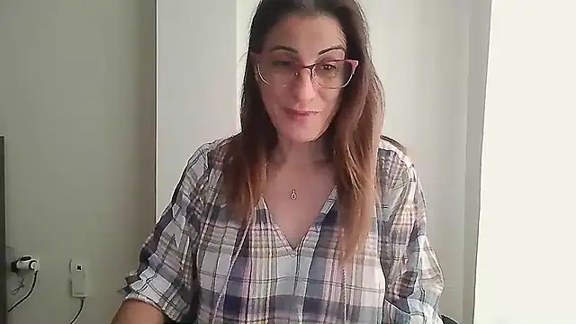 Sanada hot online show from October 2025 08:59:01 AM