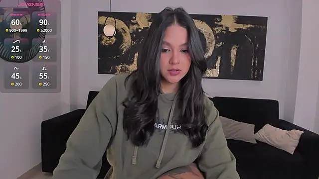 ToriCrossX online show from October 2025 01:01:02 PM