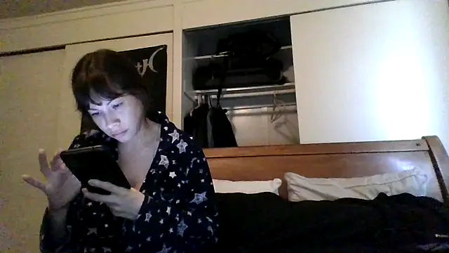 Snapshot of petitedoll29 chatting on December 2024 07:50:02 PM petitedoll29 online show from December 2024 07:50:02 PM