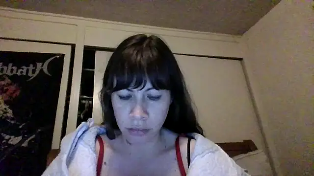 Snapshot of petitedoll29 chatting on December 2024 06:13:02 AM petitedoll29 online show from December 2024 06:13:02 AM