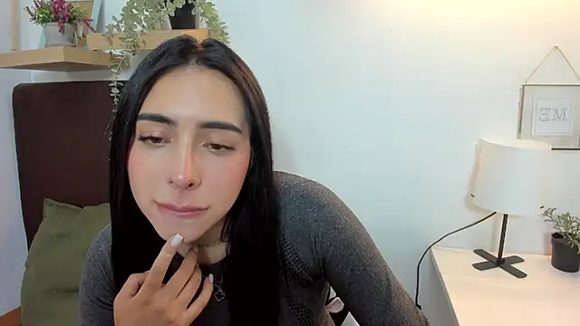 isabella jade online show from March 2025 07:14:02 PM