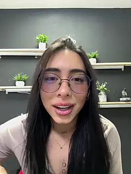 isabella jade online show from November 2025 01:14:01 PM