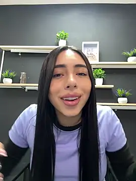 isabella jade online show from November 2025 12:06:01 PM