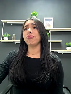 isabella jade online show from December 2025 11:36:02 PM