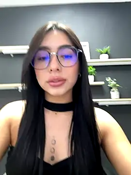 isabella jade online show from November 2025 01:28:01 PM