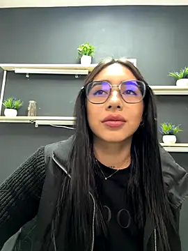 isabella jade online show from November 2025 10:32:02 PM