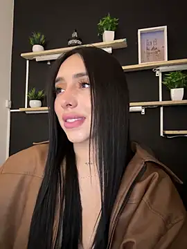 isabella jade online show from February 2026 10:07:01 PM