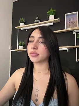 isabella jade online show from February 2026 09:17:02 PM