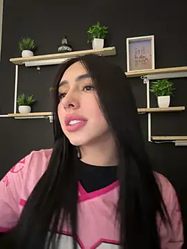 isabella jade online show from February 2026 10:43:01 PM