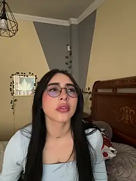 isabella jade online show from September 2025 01:36:02 PM