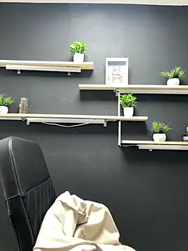 isabella jade online show from November 2025 11:53:01 AM