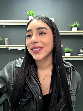 isabella jade online show from November 2025 10:10:01 PM