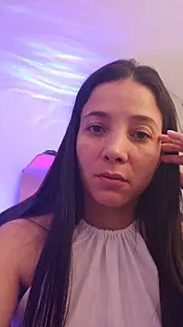 miaeyes online show from January 2026 01:07:01 PM