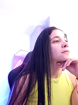 Snapshot of miaeyes chatting on January 2025 01:32:02 PM miaeyes online show from January 2025 01:32:02 PM