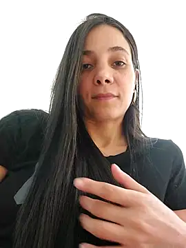 miaeyes online show from November 2025 06:47:02 PM