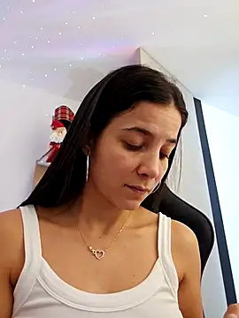 Snapshot of miaeyes chatting on December 2024 04:53:02 PM miaeyes online show from December 2024 04:53:02 PM