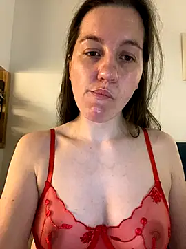 Nicole-Ray online show from November 2025 08:30:02 PM