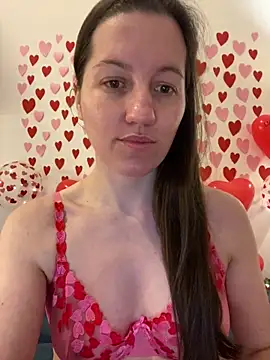 Nicole-Ray online show from February 2026 04:18:02 PM