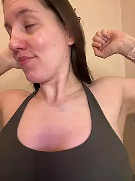 Snapshot of Nicole-Ray chatting on January 2025 11:50:02 AM Nicole-Ray online show from January 2025 11:50:02 AM