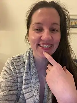 Nicole-Ray online show from March 2026 09:00:02 PM