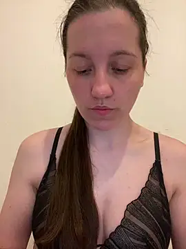 Nicole-Ray online show from May 2026 04:54:01 PM