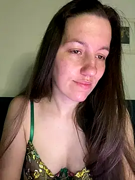 Snapshot of Nicole-Ray chatting on September 2025 04:44:01 AM Nicole-Ray online show from September 2025 04:44:01 AM